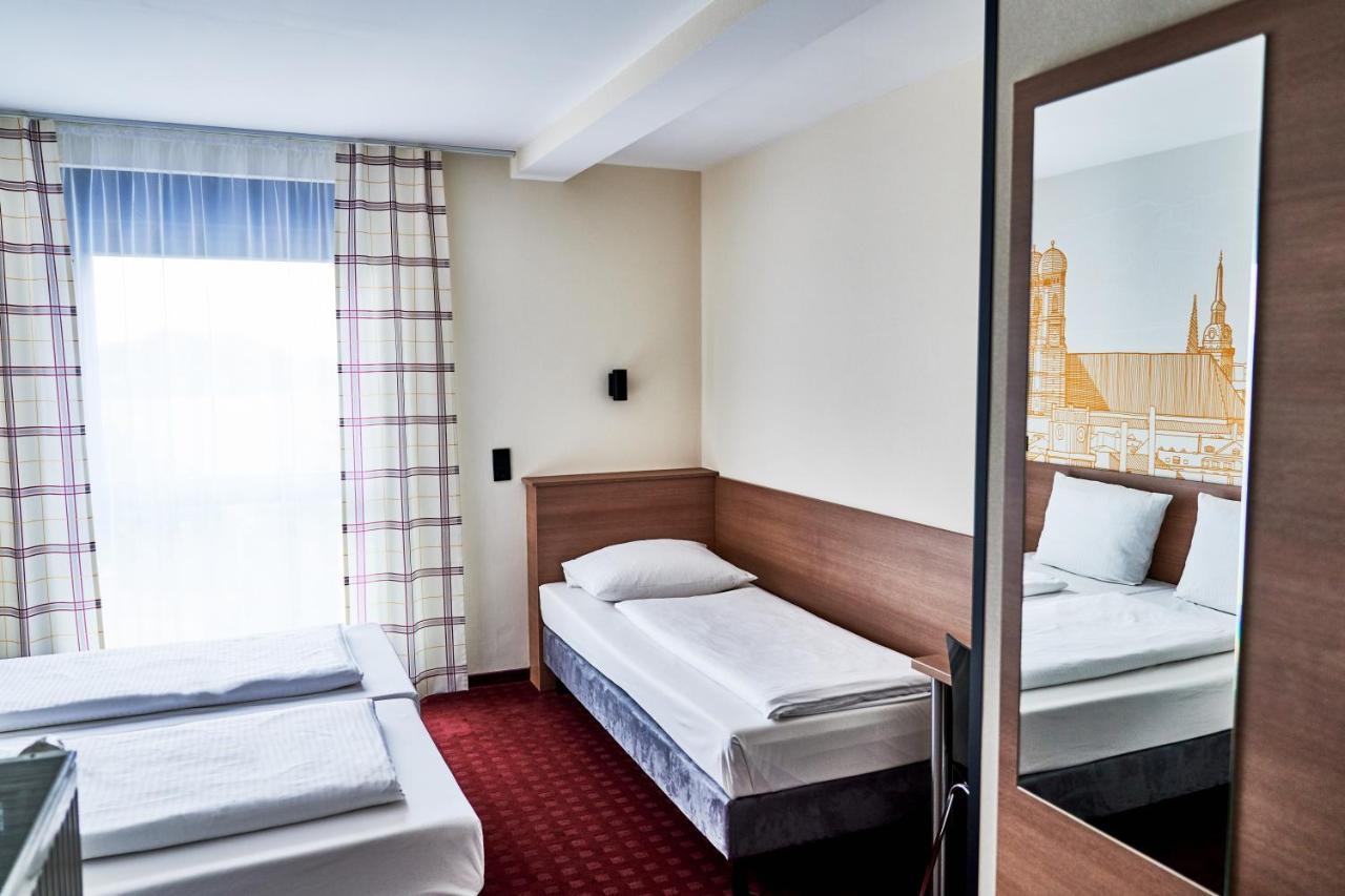 Mcdreams Hotel Muenchen - Messe Feldkirchen  Exterior photo