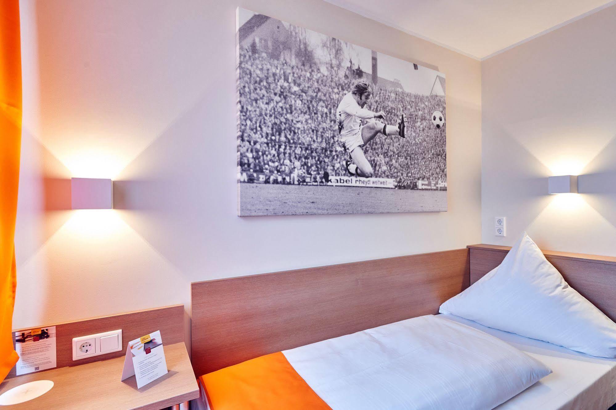 Mcdreams Hotel Muenchen - Messe Feldkirchen  Exterior photo