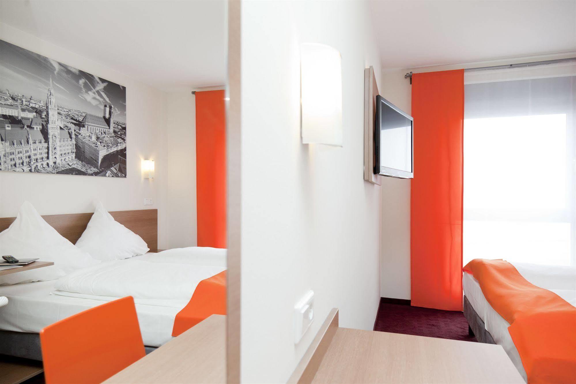 Mcdreams Hotel Muenchen - Messe Feldkirchen  Exterior photo