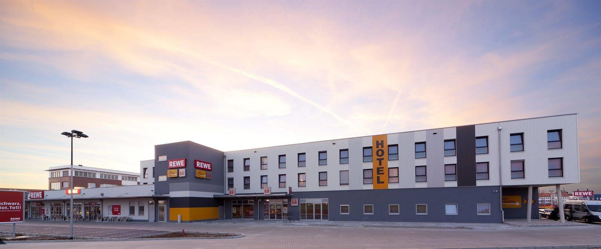 Mcdreams Hotel Muenchen - Messe Feldkirchen  Exterior photo